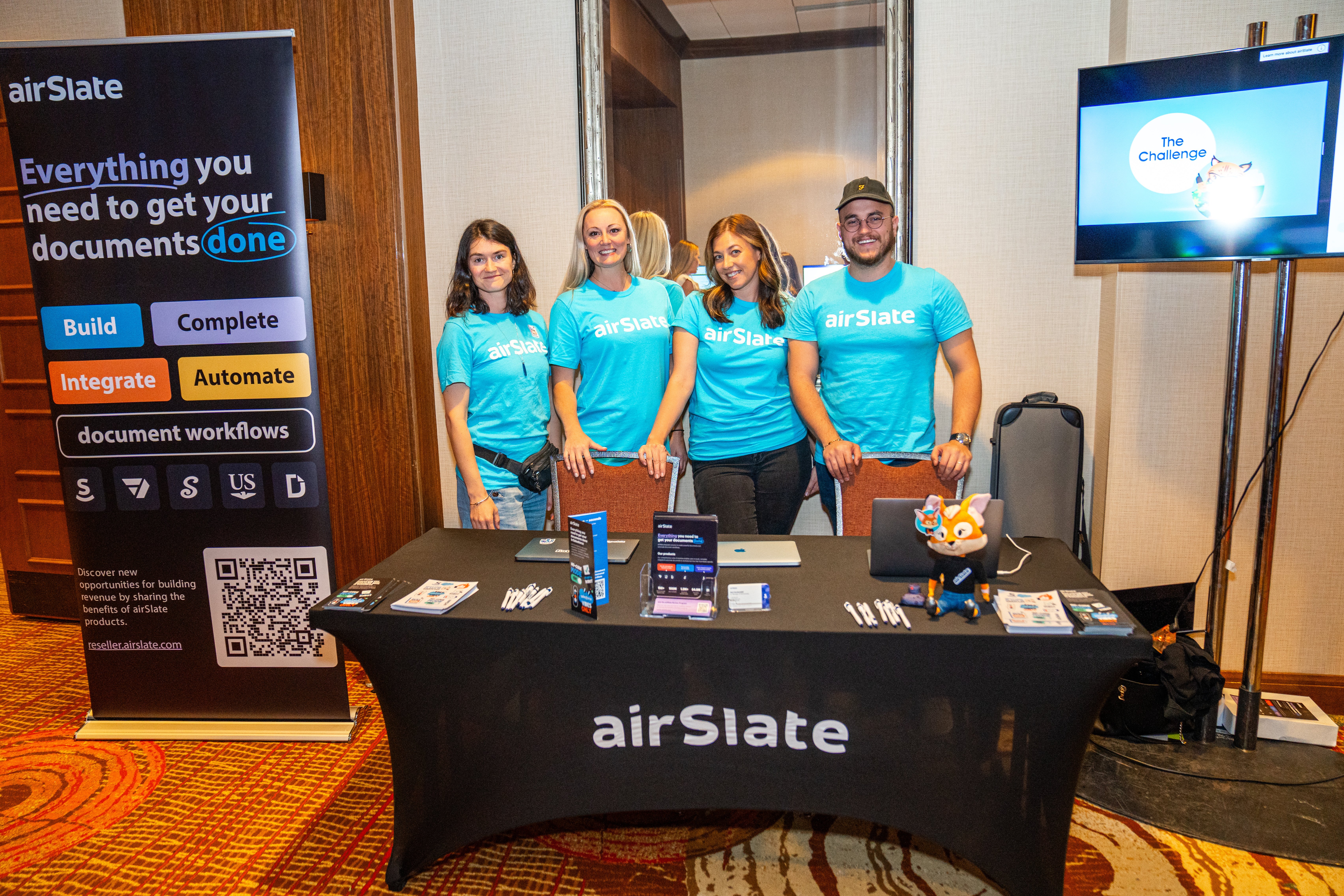 AirSlate's sponsor booth